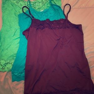 Like new lace trim camis.